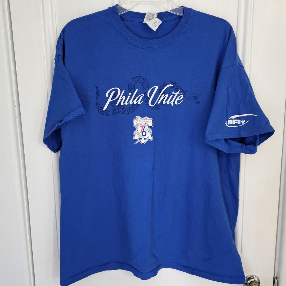 Philadelphia 76ers Men's XL Gildan Phila Unite NBA Short Sleeve Shirt Blue